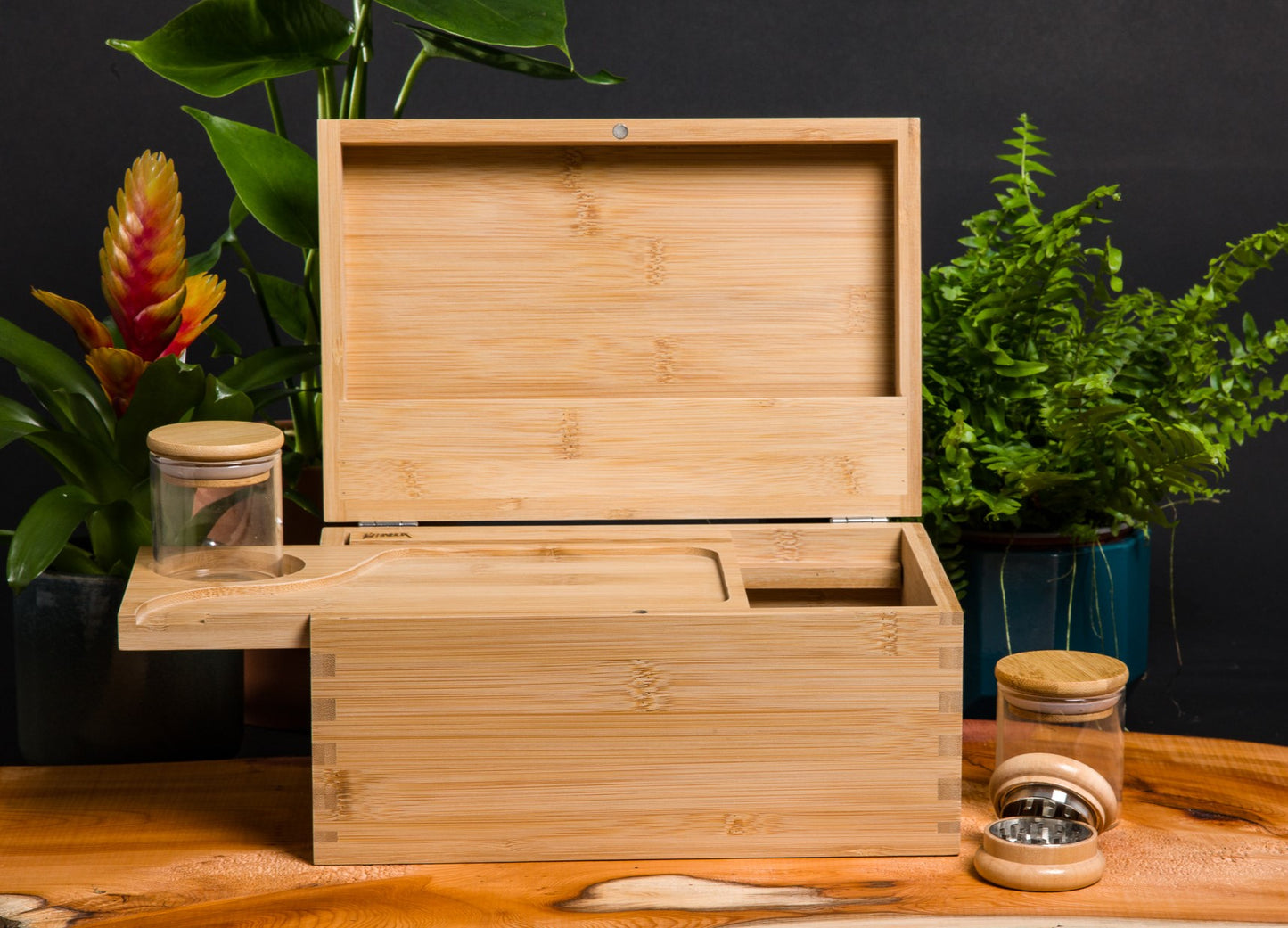 Personalised Custom Rolling Stash Box Kit. Real Wood Engraving, Breathing Skull, Smoke Box Gift Set